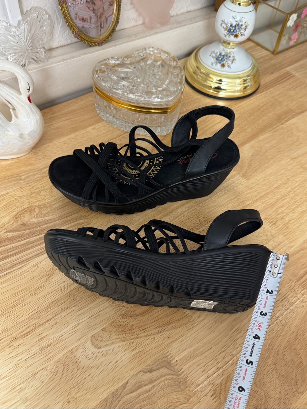 🖤 Skechers Black Strappy Platform Wedge Sandals – Size 8 🖤 - Picture 10 of 15